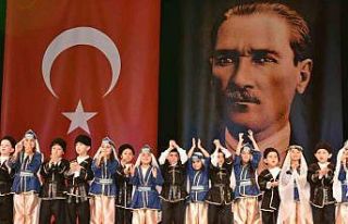 Kepez’in kreşlerinde mezuniyet heyecanı yaşandı