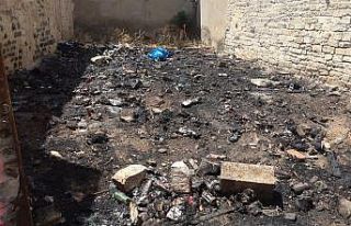 Kilis’te metruk binada yangın