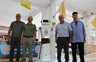 Kırşehirli öğrencilerden mihmandar robot: ’AhiBot’...