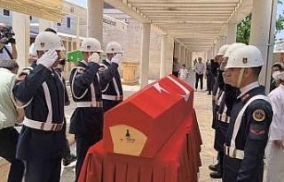 Kırşehirli uzman çavuş ve eşi trafik kazasında...