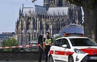 Köln’de 2. Dünya Savaşı’ndan kalma bombalar...