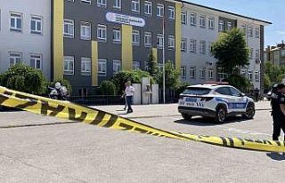 Konya’da bir öğretmen okulda uğradığı silahlı...