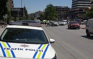 Konya’da hatalı dönüş kazası: 3 yaralı