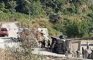 Köşk’te kum kamyonu devrildi: 1 yaralı