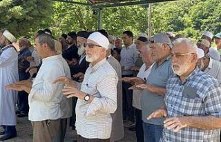 Kuraklığa çare arayan köylülerden yağmur duası