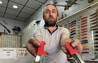 Kurban en rahat çelik bıçakla kesiliyor