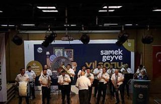 Kursiyerlerin 350’yi aşkın eseri sanatseverlerin...