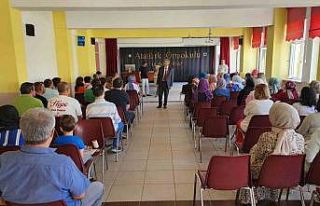 Kütahya MEM Müdürü Yılmaz, öğretmenlerle bir...