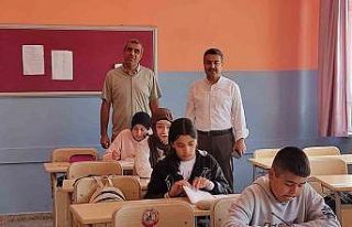 LGS’ye girecek öğrenciler sınav provası yaptı