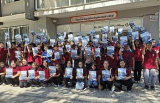 Liselilerin hazırladığı ‘Sancak’ dergisi okuyucuyla...