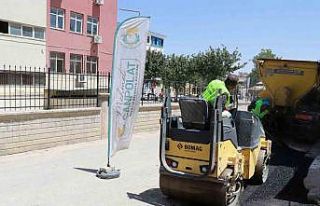 Mahallelere konforlu yol ve sosyal alan hizmeti