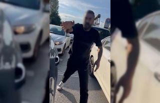 Maltepe’de trafikte dehşet: Kadın sürücü, 2...