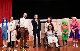 Manavgat Kent Tiyatrosu’na çifte ödül