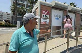 Marmaris’te mavi bayraklı halk plajında vatandaştan...