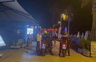 Marmaris’te meşale şovlu eğlencelere emniyetten...