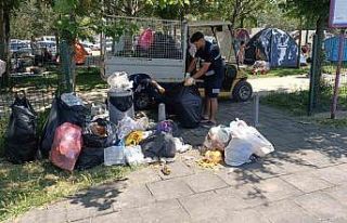 Mavi Bayraklı plajlarda temizlik