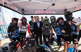 Mehmet Kasapoğlu: "Spor turizminde İzmir’i...