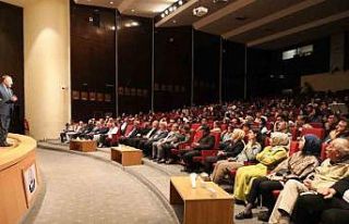 Melikgazi’de ’Kızılelma’ konferansı