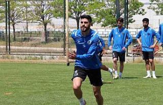 Menemen FK’da, Mazlum Demir takımdan ayrılıyor