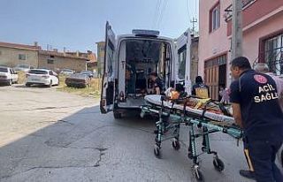 Merdivenden düşen çocuk yaralandı