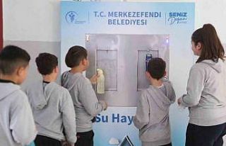 Merkezefendi Belediyesi 15 okula 30 steril içme suyu...