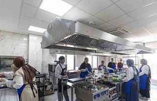 Mersin’de sofralara lezzet katacak aşçılar yetişiyor