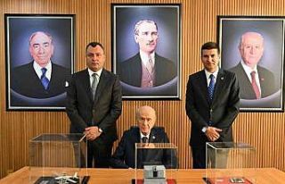 MHP Lideri Bahçeli Ülkü Ocakları’nı ziyaret...