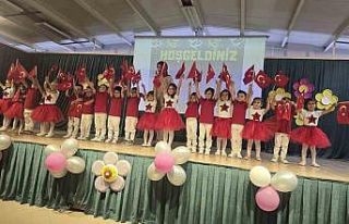 Minikler için yıl sonu mezuniyet töreni düzenlendi