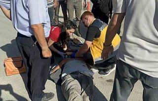 Motosiklet devrildi: 1 yaralı