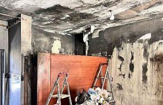 Motosiklet ustasının 35 yıllık emeği yangında...