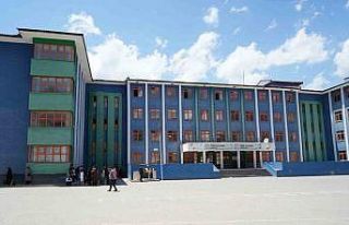 Muş’ta 5 bin 778 öğrenci LGS’de ter döktü