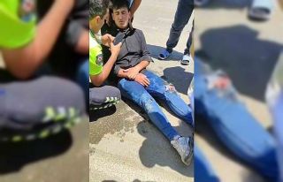 Muş’ta motosiklet ile hafif ticari araç çarpıştı:...