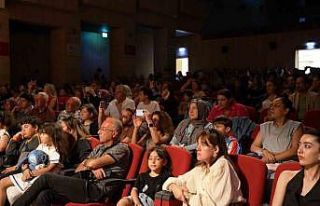 Niğde’de öğrencilerden İngilizce tiyatro