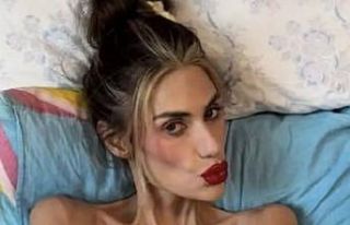 Nihal Candan tedavi gördüğü hastanede hayatını...