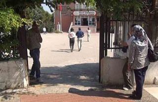 Nüfus cüzdanını unutan adaya saniyelerle yetişen...