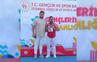 Özel sporcudan Denizli’ye iki madalya daha