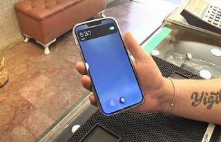 (ÖZEL) Telefonlarda yaygınlaşan dahili yapay zeka...