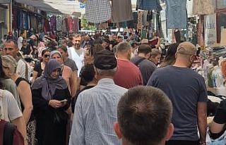Pazarda bayram yoğunluğu