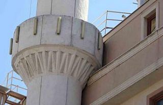Pendik’te ilginç mimari: Cami minaresi ile bina...