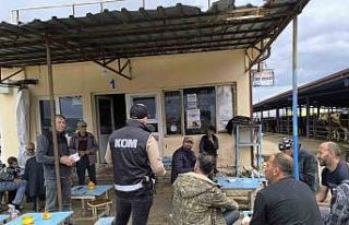 Polis vatandaşları sahte para konusunda uyardı