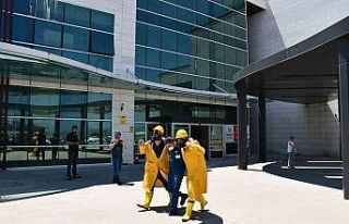 Samsun itfaiyesinden Ağız ve Diş Sağlığı Merkezi’nde...