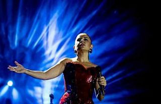 Samsun, Merve Özbey ile coştu