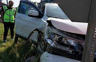 Samsun’da kavşakta 2 otomobil çarpıştı: 2 yaralı