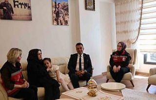 Şehit ailelerine bayram ziyareti