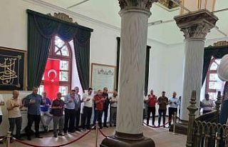 Şehit padişah Bursa’daki kabri başında anıldı