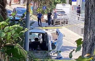 Şile’de park halindeki araçta ceset bulundu