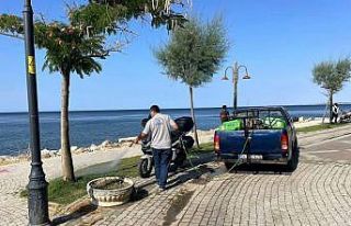 Silivri Belediyesi, haşerlere karşı ilaçlama çalışmalarını...