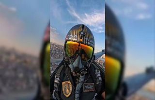 SOLOTÜRK’ün İstanbul semalarında yaptığı...