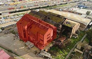 Tarihi Elektrik Fabrikasına özel tasarımlar