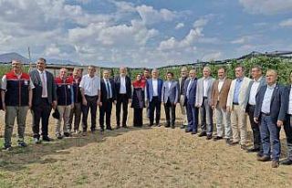 TBMM Zirai Don Komisyonu üyeleri, Karaman’da elma...